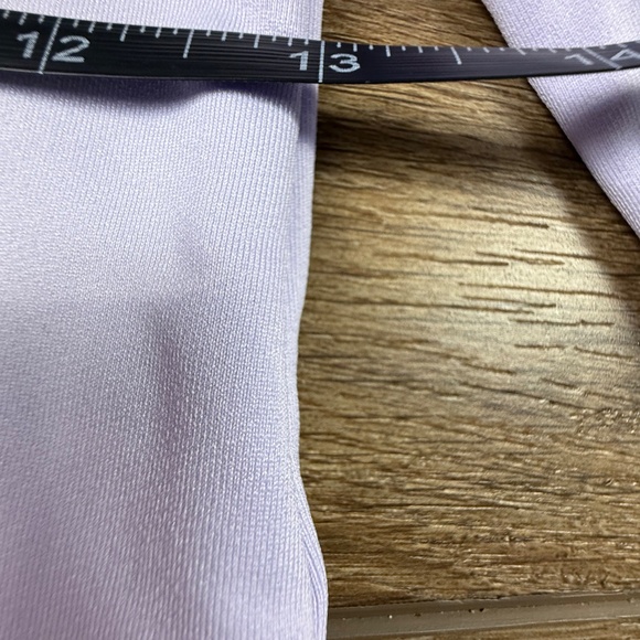 Under Armour Girls Cold Gear Longsleeve Crewneck Shirt Baselayer Lavender M NWT - Picture 5 of 12